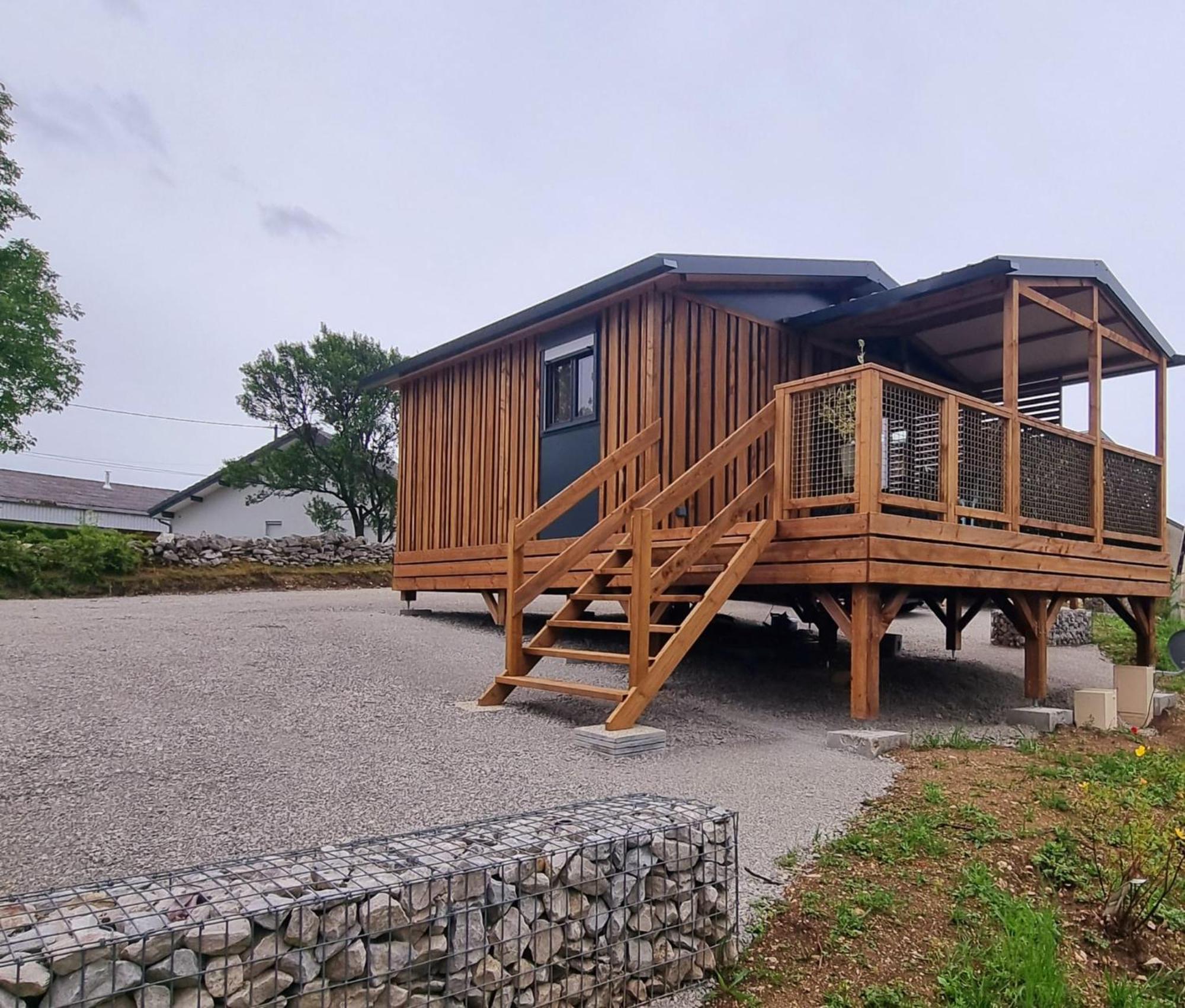 Les Lodges D'Emeraude Maisod Exterior foto